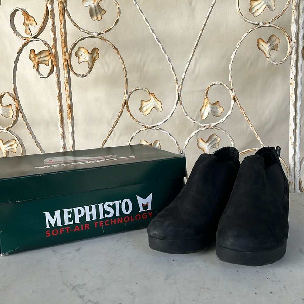 Mephisto Tosca Wedges with “Soft-Air Technology”